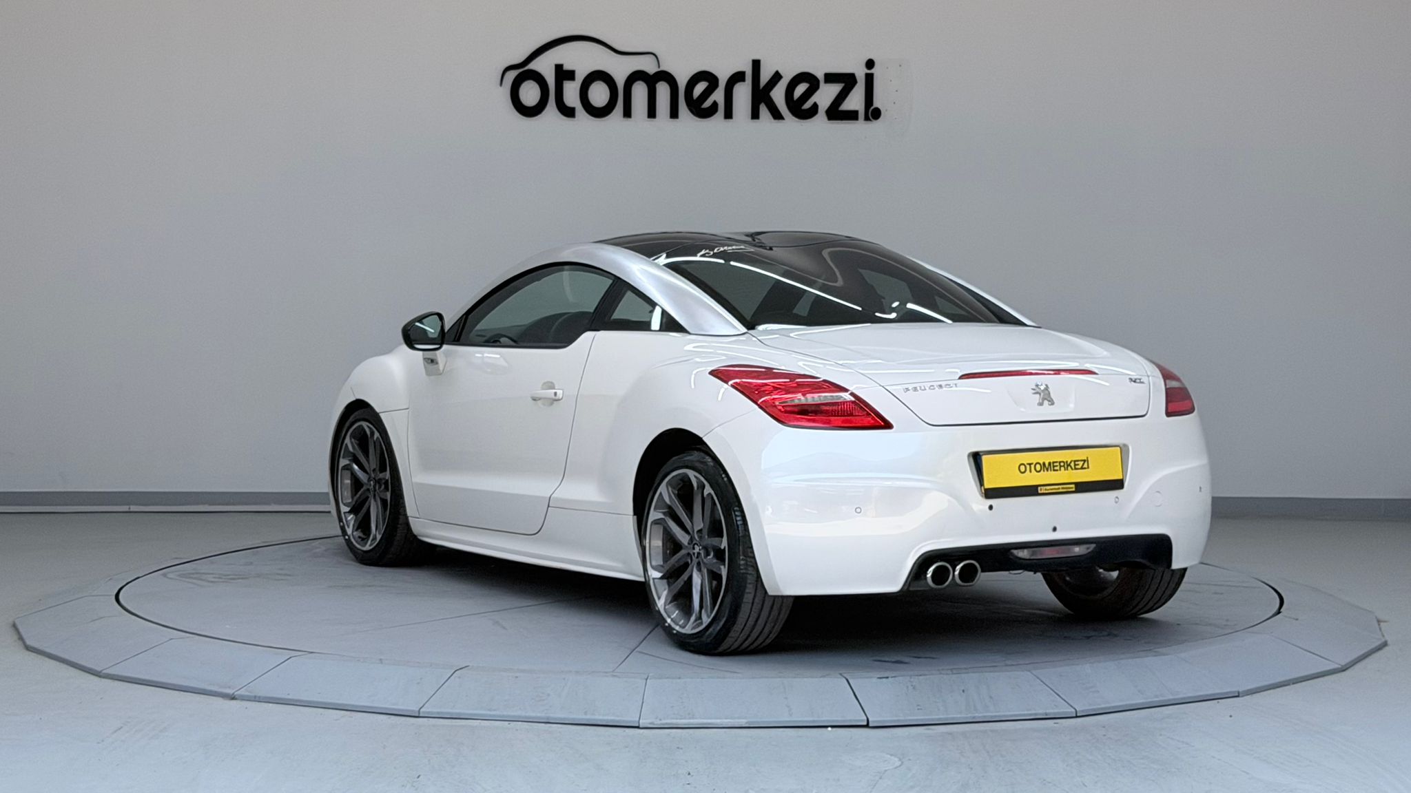 PEUGEOT RCZ 2